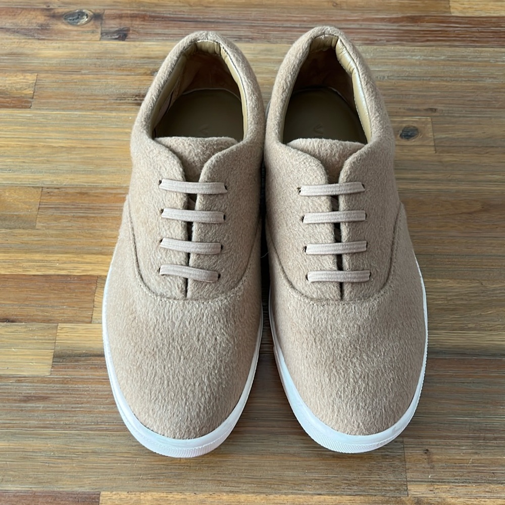 Vince Women's Slip On Shoes Sneaker Tan Size 6